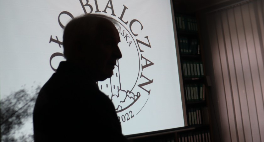 „100 lat Koła Bialczan” – spotkanie w bialskiej bibliotece
