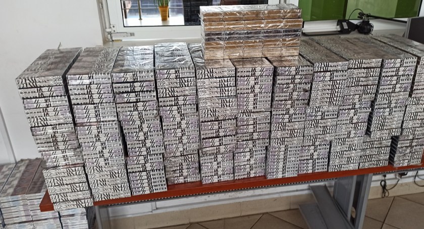 Udaremniono przemyt tysięcy paczek papierosów