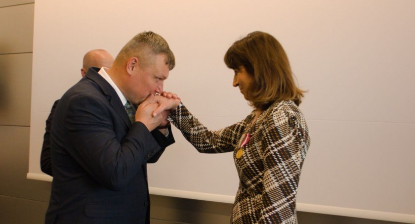 Obchody Święta Patrona Pracowników Ochrony Zdrowia w Wojewódzkim Szpitalu Specjalistycznym w Białej Podlaskiej. Wręczono odznaczenia