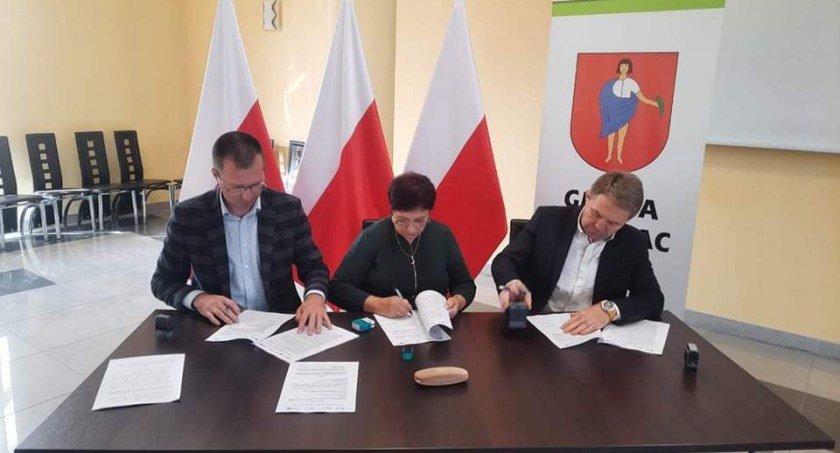 Kilkadziesiąt instalacji zielonej energii. Będą mieli tańszy prąd w gminie Piszczac  
