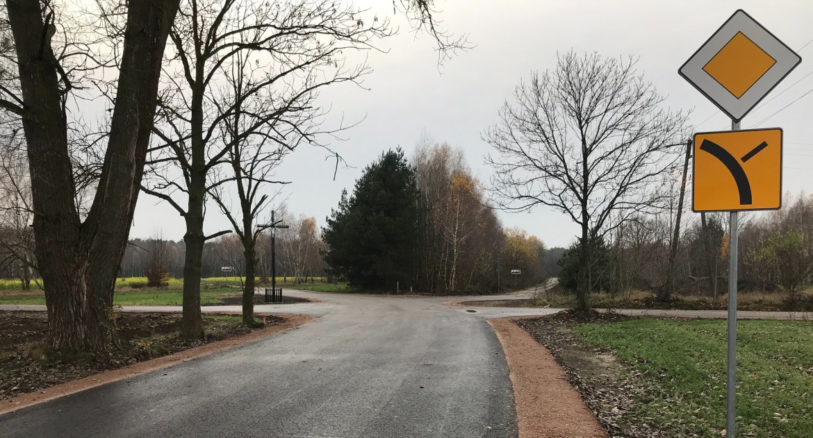 Kolejny odcinek drogi gminnej już przejezdny. Przez Dubów pojedziemy trasą nr 101325L