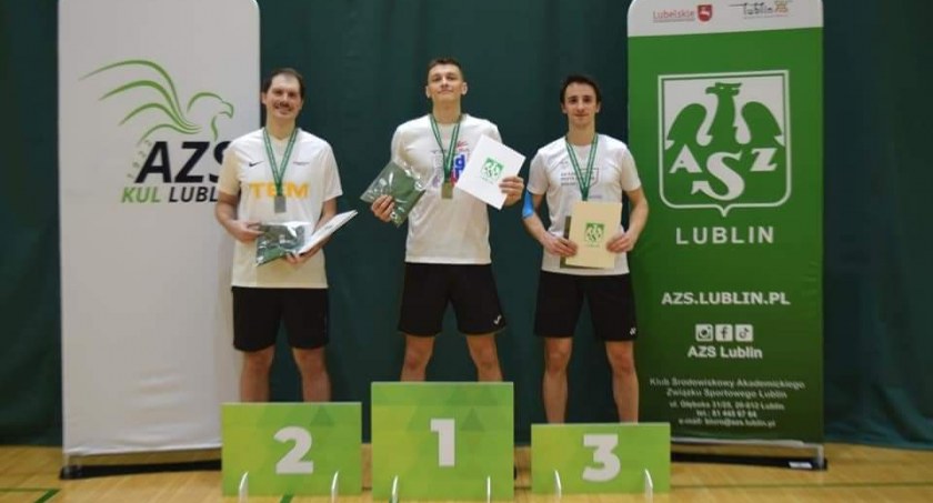 Wygrał turniej w badmintona. Jest studentem bialskiej uczelni