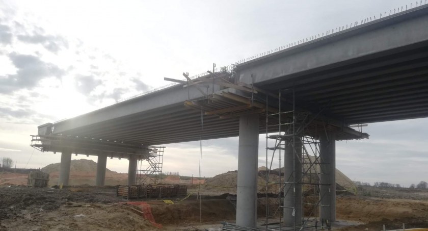 Są widoczne efekty na placu budowy autostrady A2