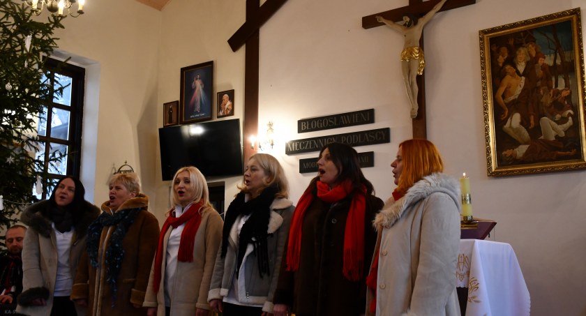 Wspólne kolędowanie z Zorzą w Jaźwinach