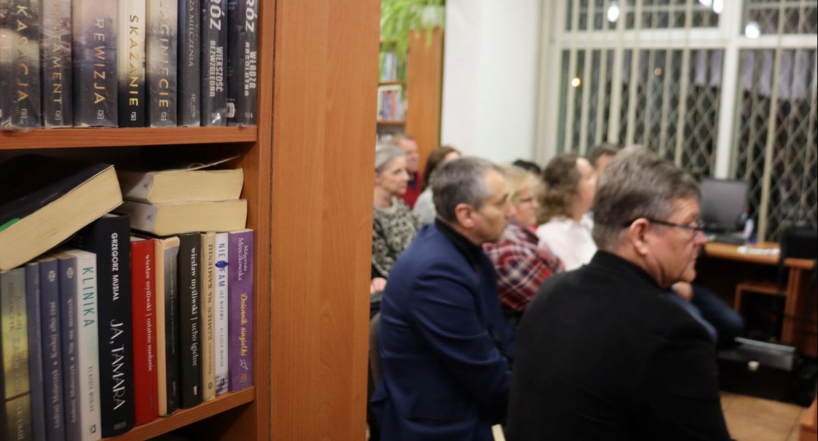 Spotkanie z archeologiem. Mieczysław Bienia w bialskiej bibliotece