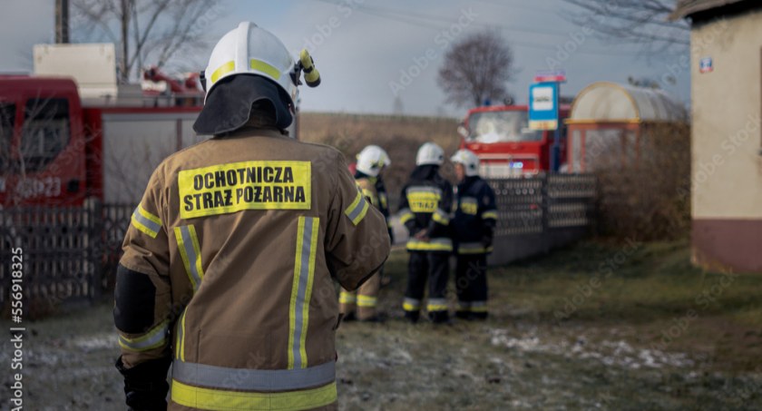 Sapiehów: Pod tuĵą znaleziono mężczyznę. Nie udało się go uratować