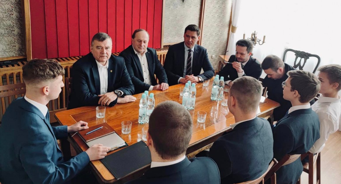Międzyrzec Podlaski: Chcą powołania Młodzieżowej Rady Powiatu. Teraz czas na Głos Młodości