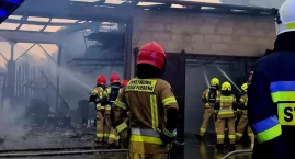 Dramatyczna akcja gaśnicza w Rakowiskach. Budynek st&hellip;