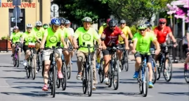 Blisko 150 rowerzystów ruszyło śladami Kraszewskiego. Tak wyglądała wyjątkowa wyprawa