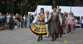 Polonez, Wdzięczni Panowie i tańce do późnego wieczo&hellip;