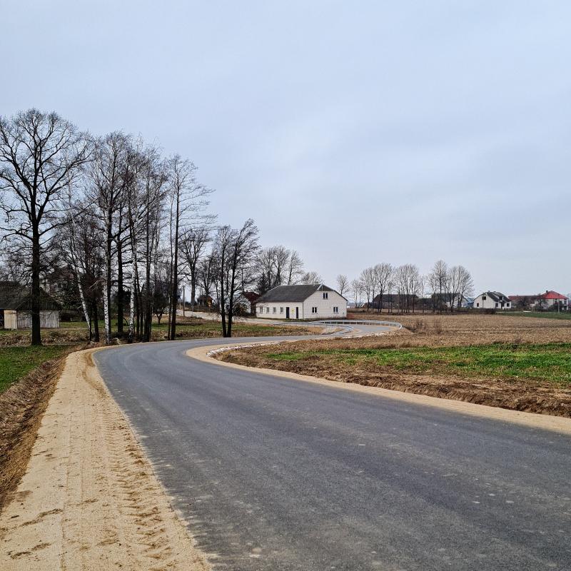 Nowa, równa i asfaltowa 
