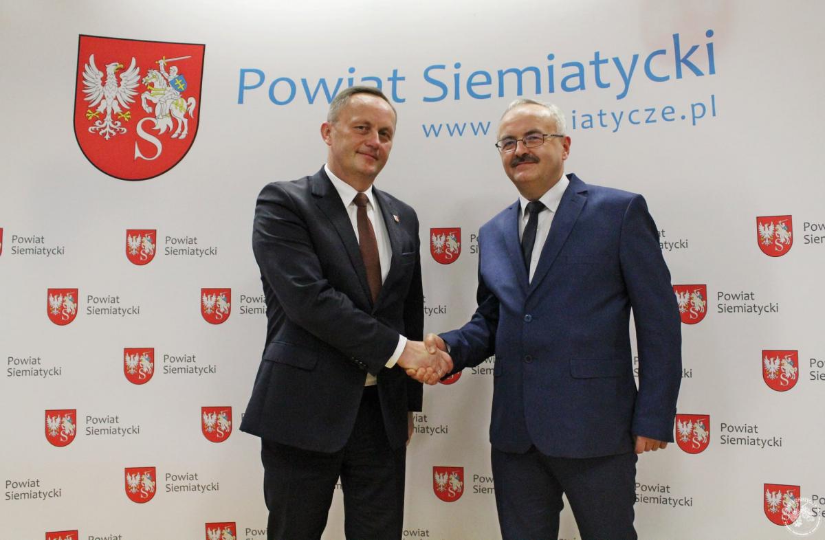 Marek Bobel nowym starostą. Rada upamiętniła także zmarłego Jana Zalewskiego