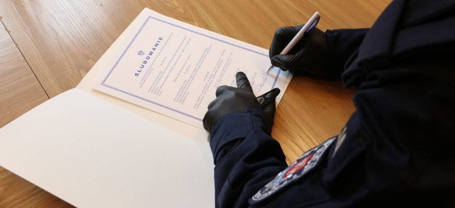 Ślubowanie nowych policjantów KPP w Siemiatyczach