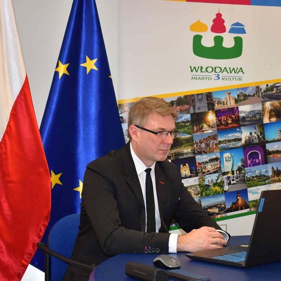 Dyskutowali na temat praw człowieka w okresie pandemii