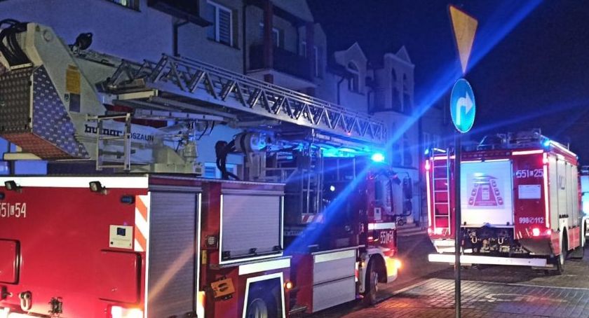 Kolejne niebezpieczne zgłoszenia. Straż pożarna wyjeżdżała do pożaru