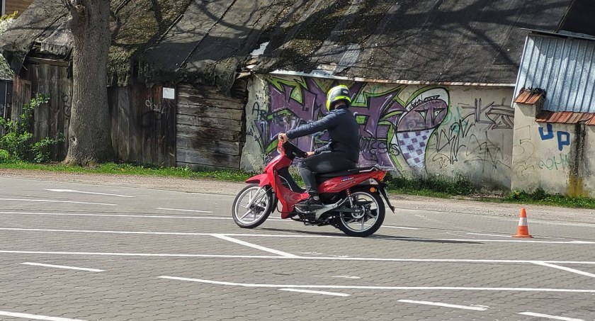 Uczniowie IV LO w Łukowie wygrali Powiatowy Turniej Motoryzacyjny (ZDJĘCIA) 