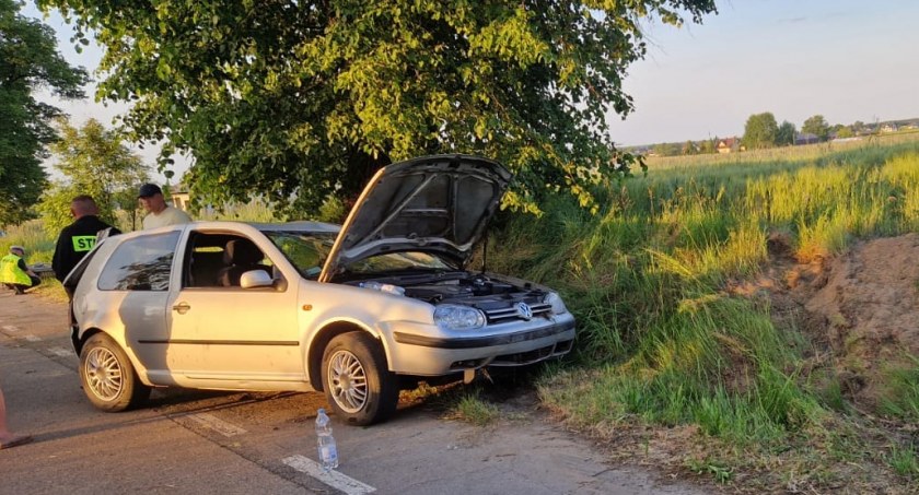 Jedna osoba ranna po wypadku w gminie Serokomla (ZDJĘCIA) 
