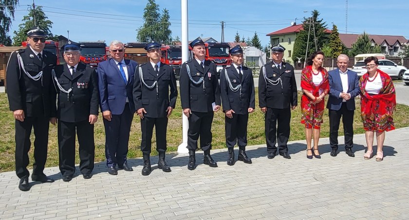 Świętowali strażacy z Gminy Stoczek Łukowski. Odznaczenia i awanse! (GALERIA)
