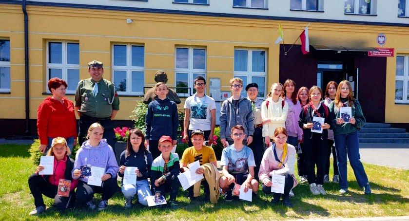 Harcerze biegali na orientację w Wólce Domaszewskiej (ZDJĘCIA)