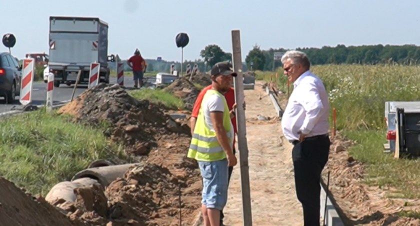 Gmina Łuków: Nowy chodnik za 400 tys. zł. (WIDEO) 