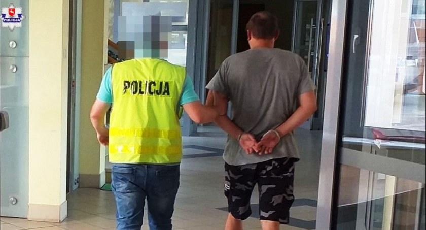   34-LATEK PROWADZIŁ TRANSMISJĘ NA ŻYWO GDY ŚMIERTELNIE POTRĄCIŁ SWOJĄ OFIARĘ 