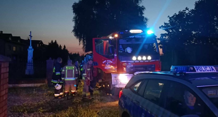 W Zalesiu pod Łukowem zapalił się samochód dostawczy!