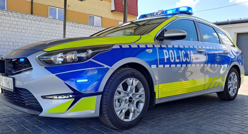 Dziecko ranne w wypadku. Wandal zniszczył Volkswagena! Łukowska policja ma pracowite wakacje! 