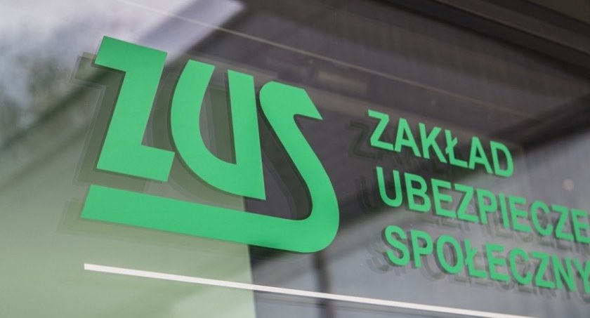  + na 800 + bez dodatkowych wniosków. Prezes ZUS podjęła decyzję 