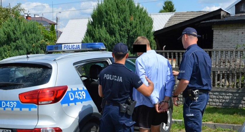 Pobili sąsiada bo mieli spór o prace polowe! 18 i 69-latek zatrzymani 