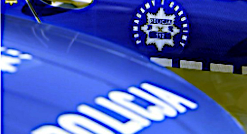 JEGO ŻYCIE BYŁO ZAGROŻONE. POMÓGŁ MU POLICJANT JADĄCY NA SŁUŻBĘ