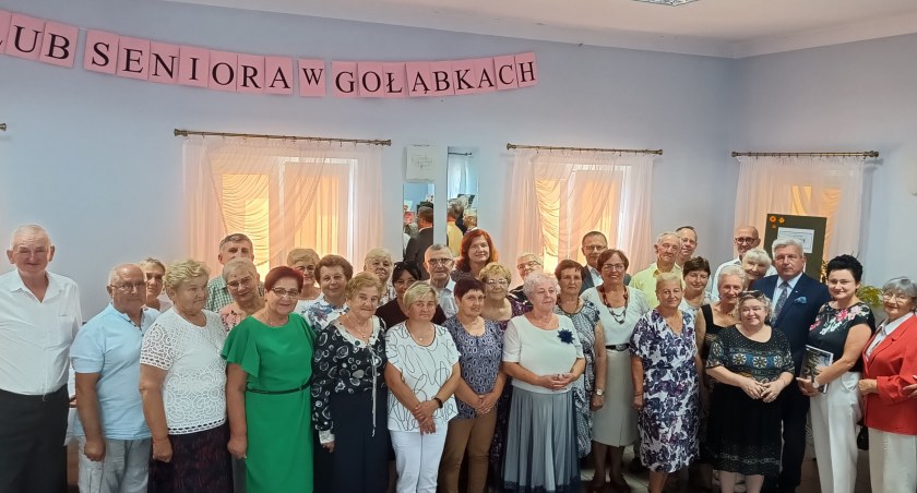 Seniorzy z Gołąbek czytali Nad Niemnem (ZDJĘCIA) 