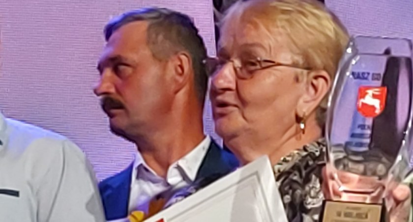 Teresa Mućka z Siedlisk wyróżniona w konkursie Nasz Sołtys! Gratulujemy. 