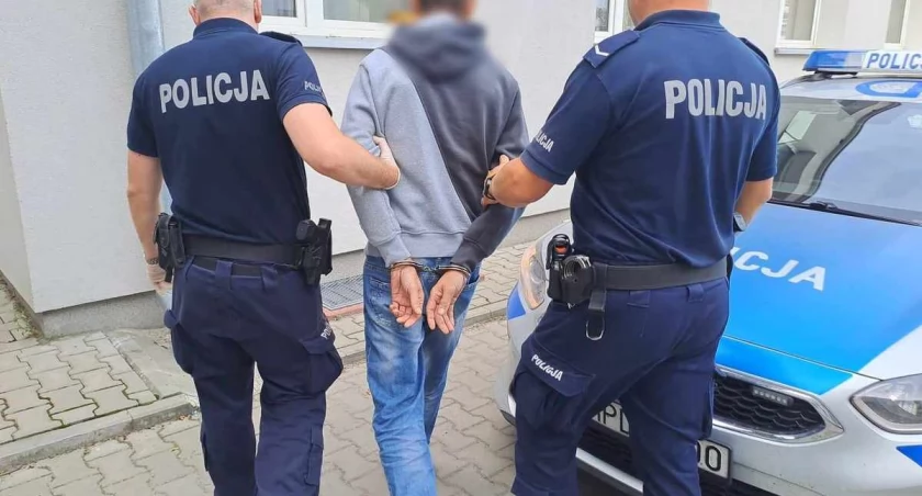 Ojciec znęcał się nad synem. Przerażony 18-latek wezwał Policję! 