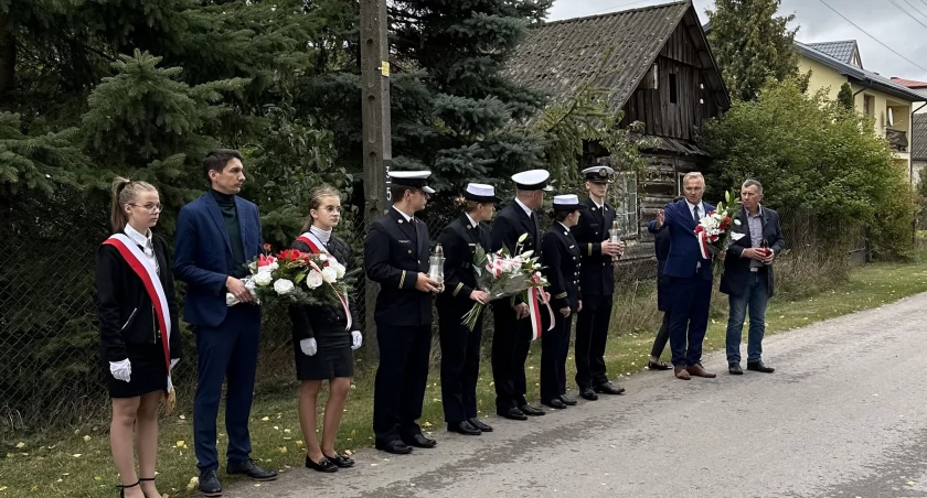 Gmina Adamów: Marynarze uczcili pamięć poległych Kleeberczyków