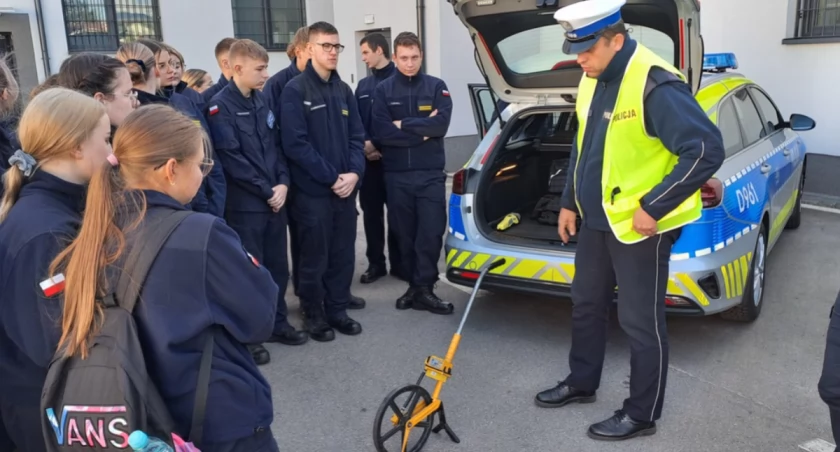 Łukowska Komenda Policji gościła młodych kandydatów z profilu policyjnego