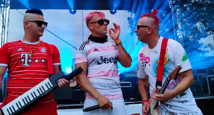 Ile za koncert bierze Król Latino urodzony w Łukowie. Sprawdź! 