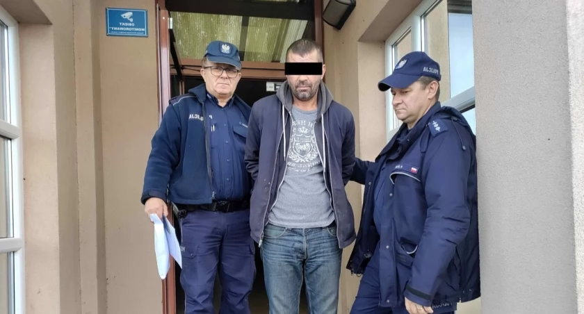Ukrainiec zaatakował sklepową i klientów nożem! 