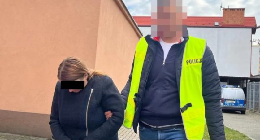 Mundurowi odzyskali gotówkę! Kobieta okradała banki z nożem. 36-latka została aresztowana