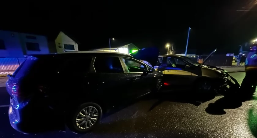 Wypadek w Łazach: 5 samochodów zderzyło się na skrzyżowaniu koło Stokrotki (ZDJĘCIA)