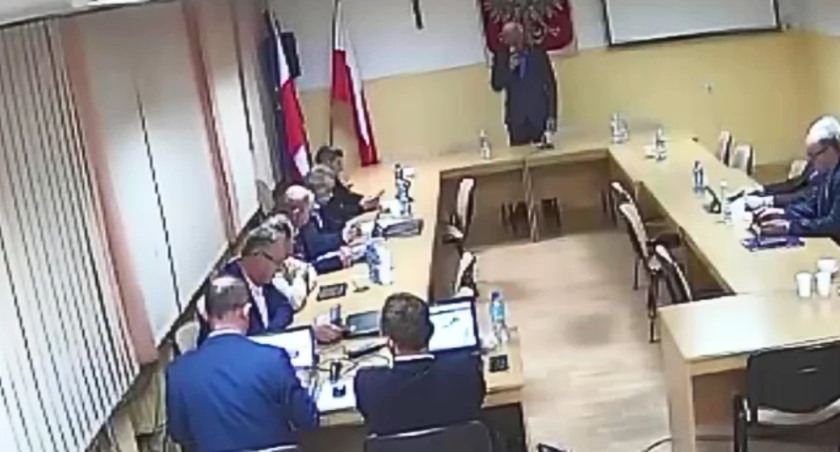 Sesja nadzwyczajna Gminy Trzebieszów odwołana z powodu braku prowadzącego obrady! 