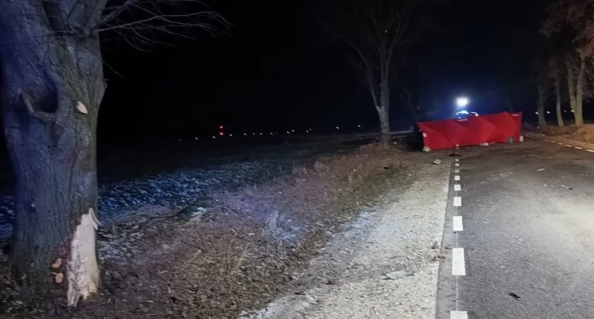 Tragiczny wypadek drogowy w Rososzy - mężczyzna zginął na miejscu. Nowe szczegóły 