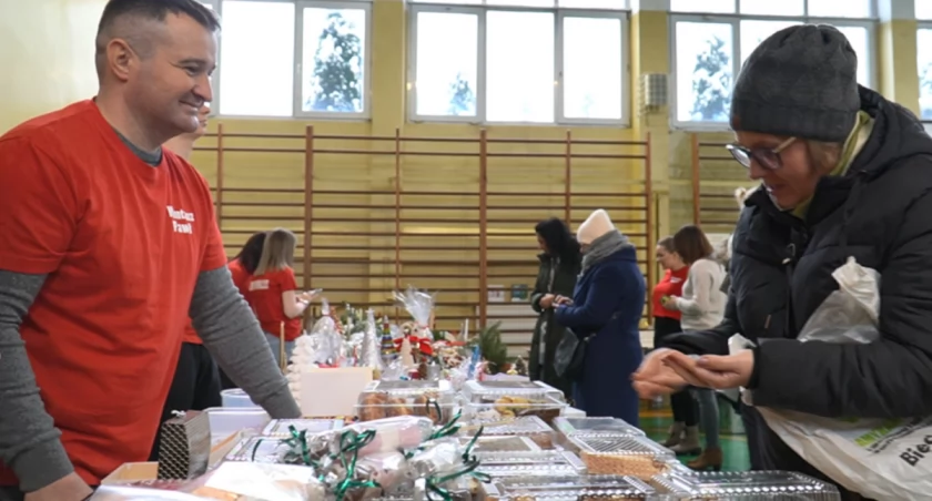 Kiermasz Szlachetnej Paczki w Adamowie oczarował mieszkańców!