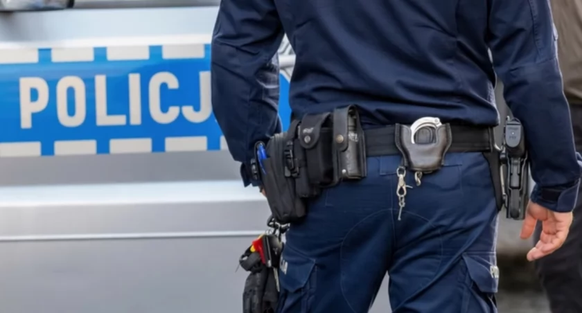 Trzebieszów. 17 latek wyładował złość na Audi ! 