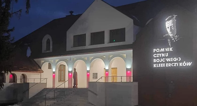Muzeum Czynu Bojowego Kleeberczyków po remoncie. Prezentuje się genialnie!