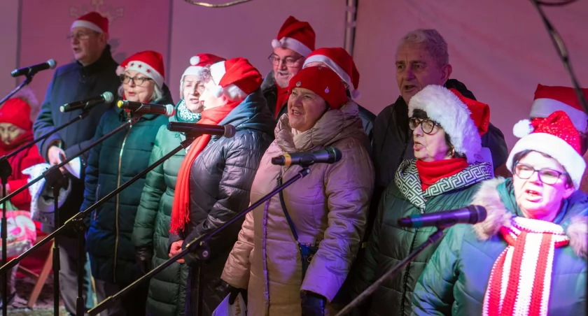  Łuków. Mieszkańcy spotkali się na Wigilii Miejskiej. Zobacz zdjęcia.