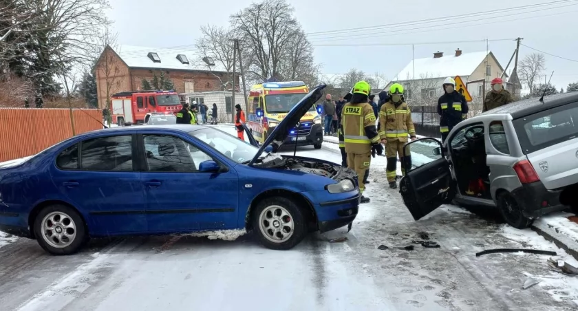 Seria wypadków na drogach powiatu łukowskiego. Są ranni! 