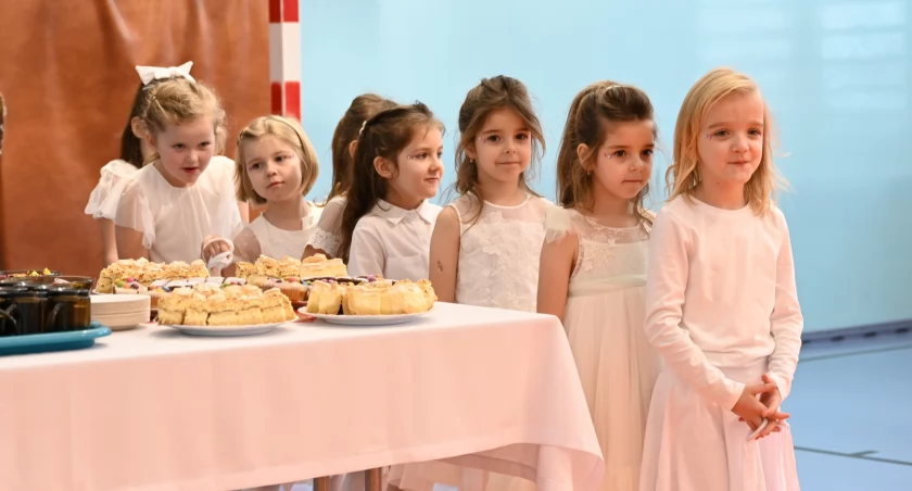 Przedszkolaki z Gminy Stanin zachwyciły publiczność na Gminnym Przeglądzie Kolęd i Pastorałek