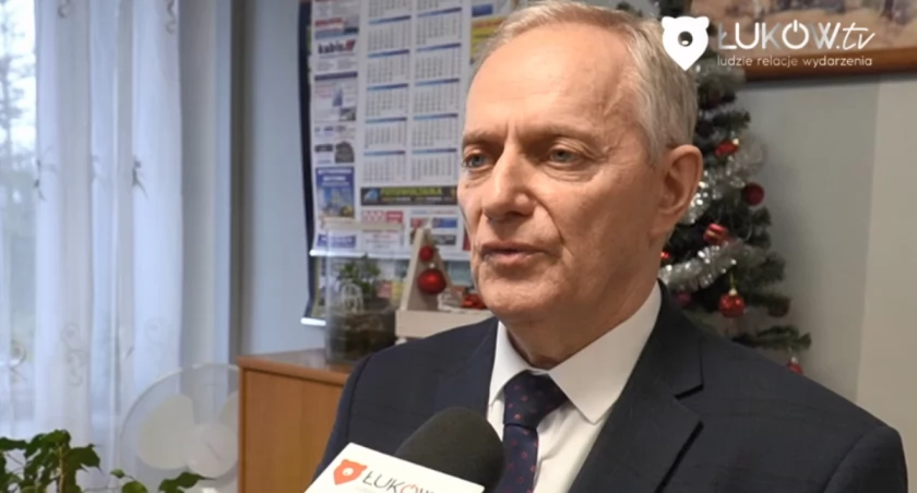Rekordowa termomodernizacja i inwestycje drogowe - podsumowanie 2023 roku w Gminie Serokomla