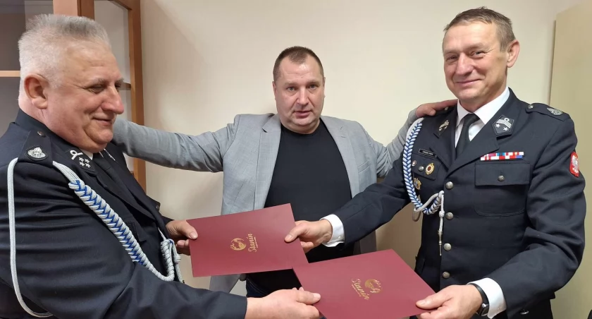 Przekazanie -Dziadka. Z OSP Stanin dla OSP Jeleniec! 