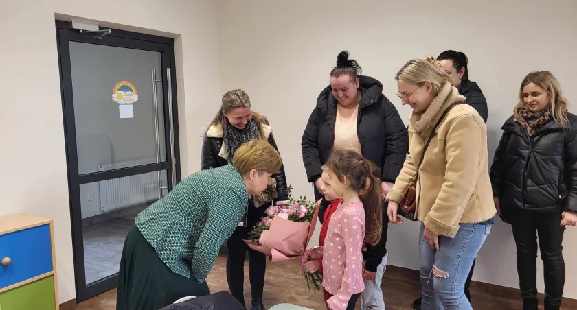 Nowe sale przedszkolne w Szkole Podstawowej w Wólce Domaszewskiej - Niespodzianka Dla Dzieci.